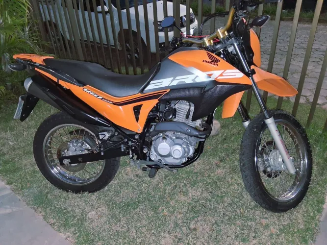 Vendo ou troco Honda Nxr Bros 160 Esdd