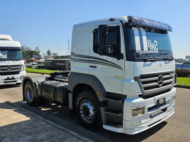 Mb Axor 1933 4x2 Ano 2011 Manual Sem Arla e S10