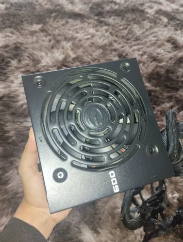 FONTE EVGA 600 W1 80 Plus White