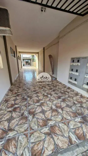Sobrado para aluguel, 3 quartos, 1 suíte, 5 vagas, Centro - Cascavel/Pr