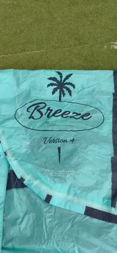 Kitesurf F-One Breeze v4 2023 9m?