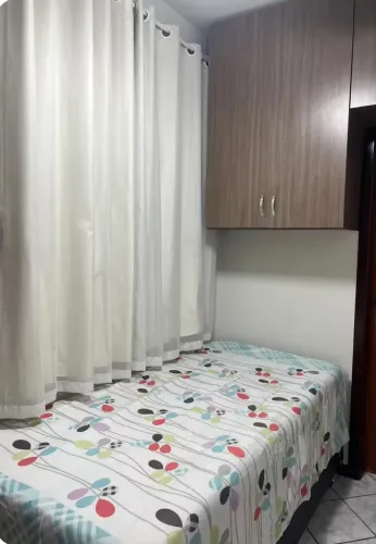 CAMA DE SOLTEIRO COM AUXILIAR + UM COLCHÃO DE SOLTEIRO