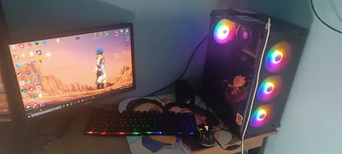 Setup Gamer Completo Ryzen 7 5700G / 16GB RAM RGB / SSD + HD / Monitor 19 e Periféricos