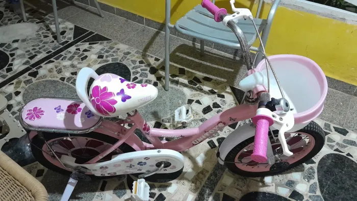 Bicicleta Infantil, criança até  7 anos.