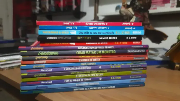 Vários livros Goosebumps