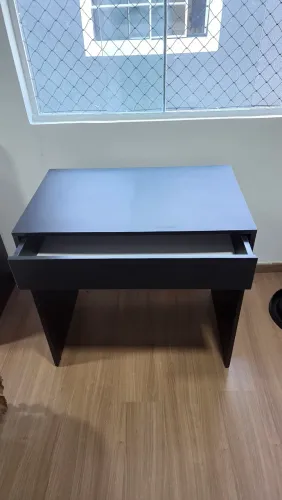 Escrivaninha preta MDF com gaveta