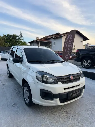 Fiat Uno Attractive 1.0 EVO Fire Flex 8V 5P 2021