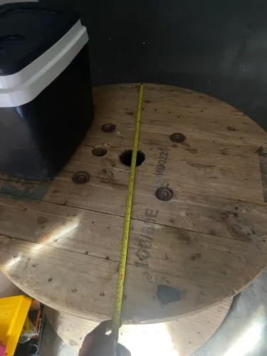 Mesa de bobina de fio.