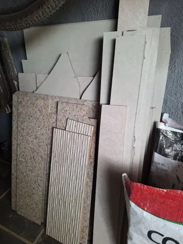 Vende-se retalhos de pisos porcelanato oriundos de peças 1,2 X 1,2, 1 X 1 e 0,7 X 0,7