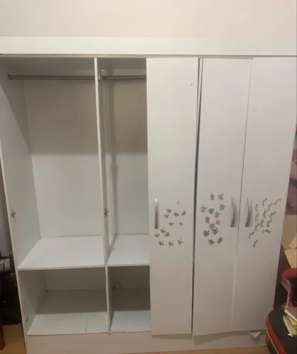 Guarda roupa 6 portas infantil