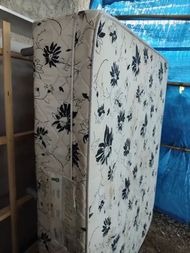 Cama de casal conjugada