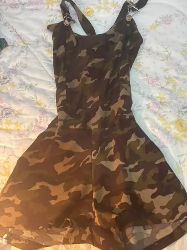 MACACÃO CAMUFLADO ÓTIMA QUALIDADE TAMANHO 36