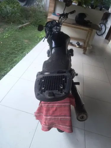 Titan completa