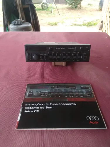 Rádio original da Audi com manual e senha anti furto 