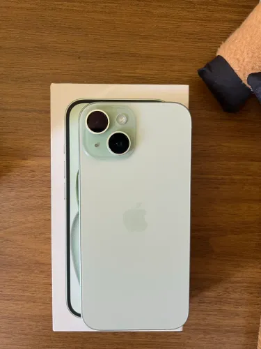 iPhone 15 128gb