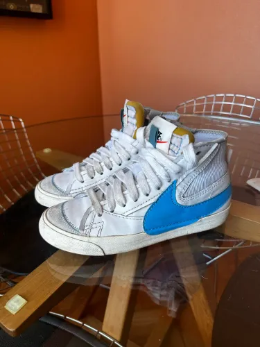Nike Blazer Mid