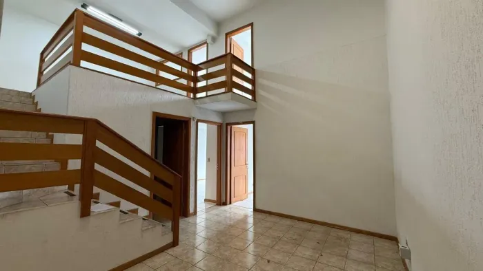 SALA COMERCIAL PARA LOCAÇÃO NO CENTRO