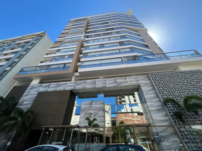 Locação anual: Edifício Vicenza com 3 quartos sendo 2 suítes no Centro Guarapari
