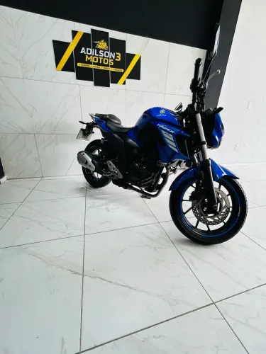 Yamaha FZ 250 - 2023 - km 36.000