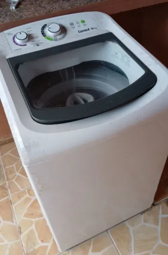 R$ 600 Reais VENDE-SE Máquina de lavar e centrífuga roupas CONSUL 9 kg
