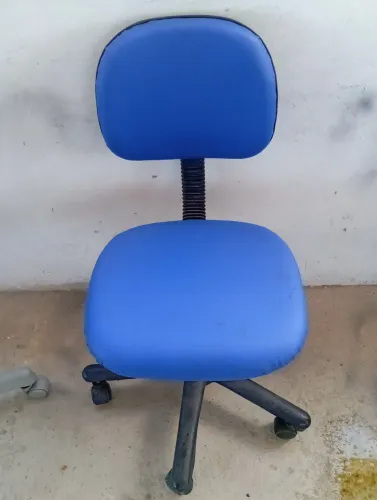 Cadeira secretária