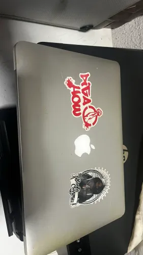 MacBook Pro (Retina, 13-inch, Early 2015)