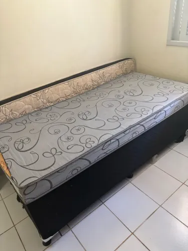 Cama box acoplada pra vender hoje !!