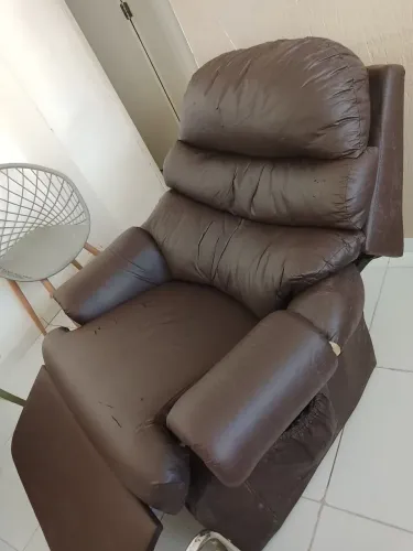 Poltrona Reclinável