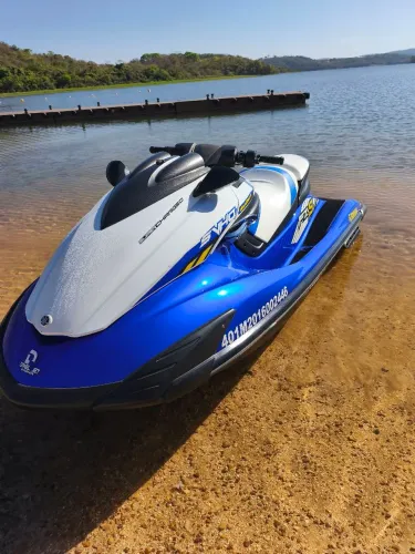 Jet sky yamaha fzs 3 lugares todo revisado