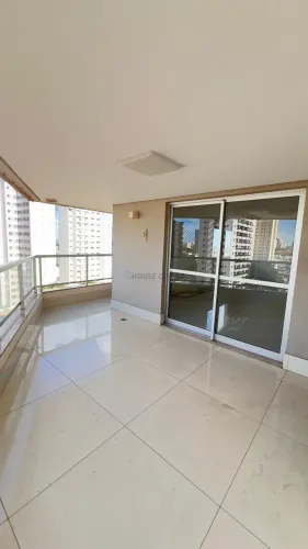 Vendo excelente Apartamento No Edifício Beverly Hills