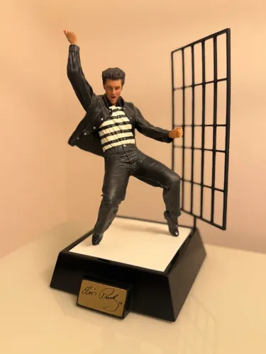 Estátua Elvis Presley Iron Studios