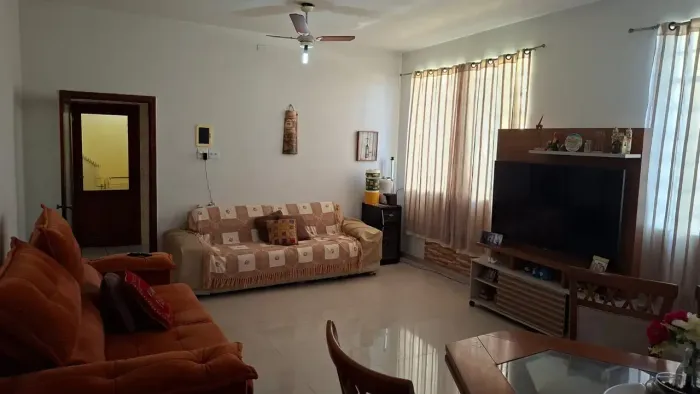D27-Neves-São Gonçalo-Casa/Sobrado Amplo,3qts,sala ampla,copa,hall,terraçâo c/qts,Ac.Finan