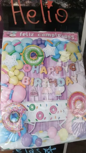 kit de balões donuts e candy ?