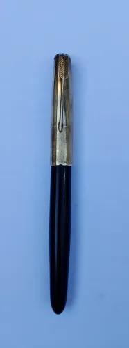 Caneta tinteiro canadense Parker com pena 14k RGold