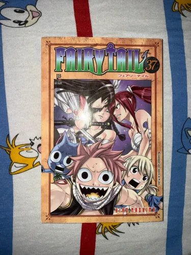 desapego de mangas: fairy tail volume 37