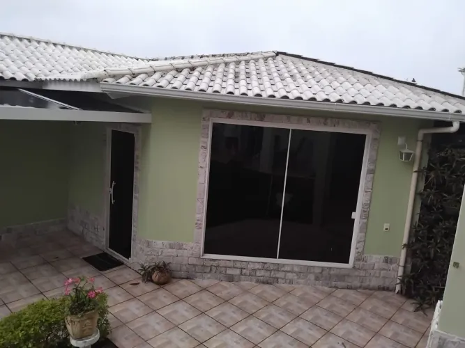 Alugo casa em sulacap