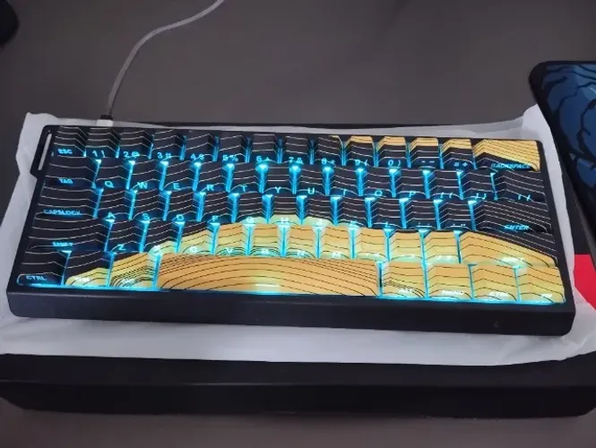 Teclado Magnético MAD 60HE Limited Edition