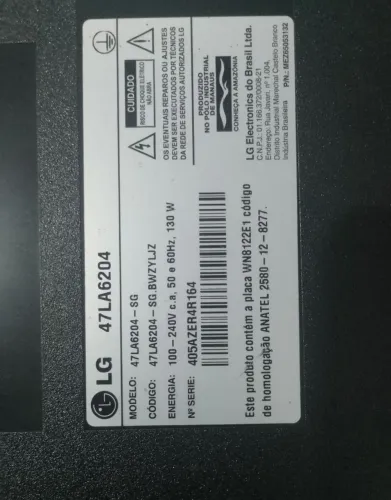 TV LG 47' com defeito