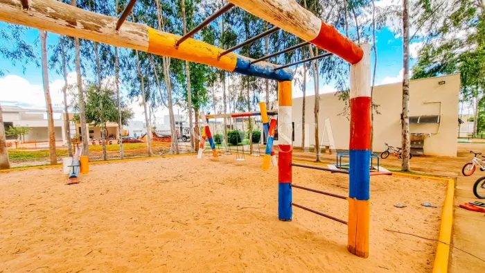 Terreno em Condomínio Barcelona 1 de 200 m²
