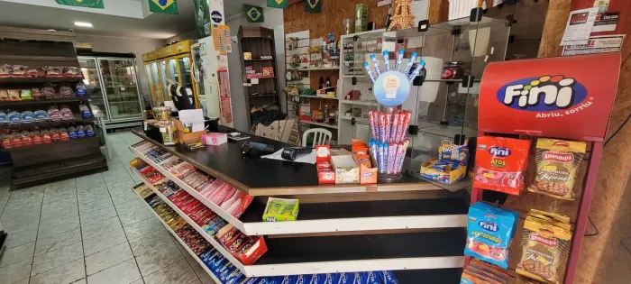 VENDE-SE PONTO COMERCIAL - Mercearia + Restaurante