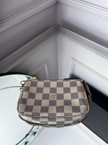 Bolsa Louis Vuitton mini