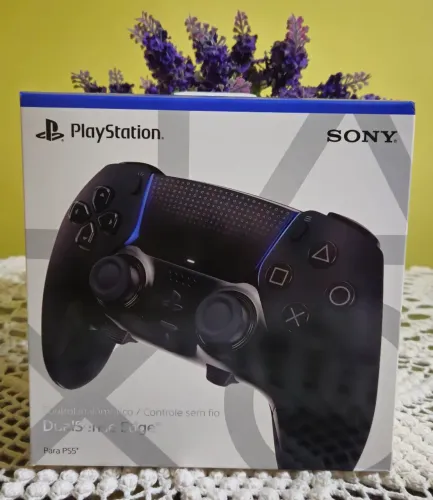 Controle DualSense Edge Midnight Black Lacrado nota e garantia de 1 ano R$ 1.550,00.