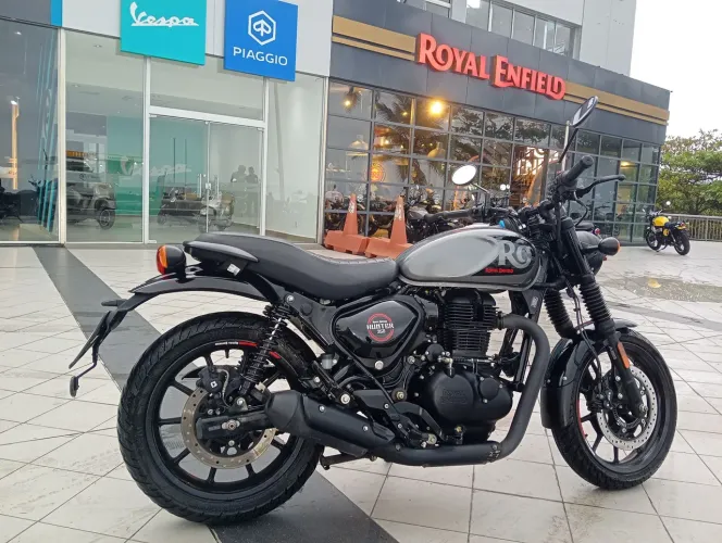 Royal Enfield HUNTER 350CC. 2025. KMS 8.817