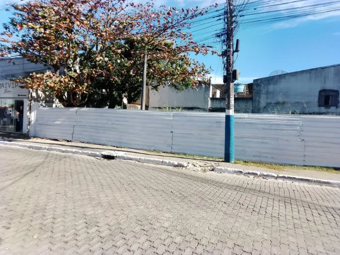 Vendo Fração de Terreno na Praia do Saco - entrada da Rua Manaus