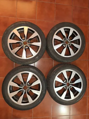 Jogo Rodas Aro 17 Mod VW Gol G6 Zunky Pneus 215/50 Michelin Furação 4X100