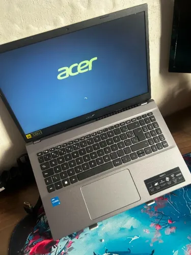 Acer Aspire 5 - I5 12450H - 8Gb RAM