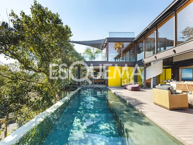 Casa com assinatura de Fernanda Marques na Cidade Jardim