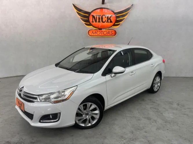 Citroen C4 Lounge Tendance 2.0 Flex 4P Aut. 2014