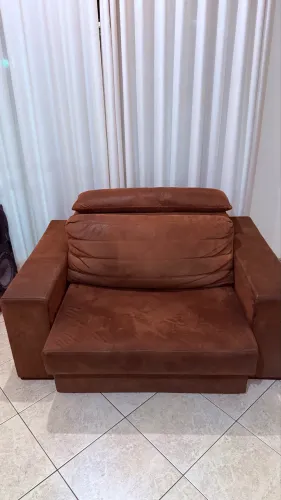 Sofá Retrátil dois lugares