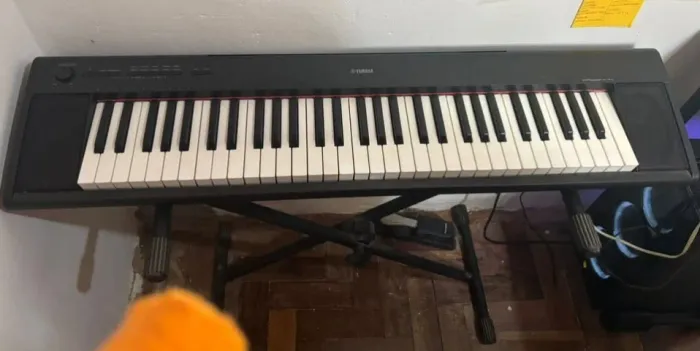Piano Digital Yamaha Piaggero np12